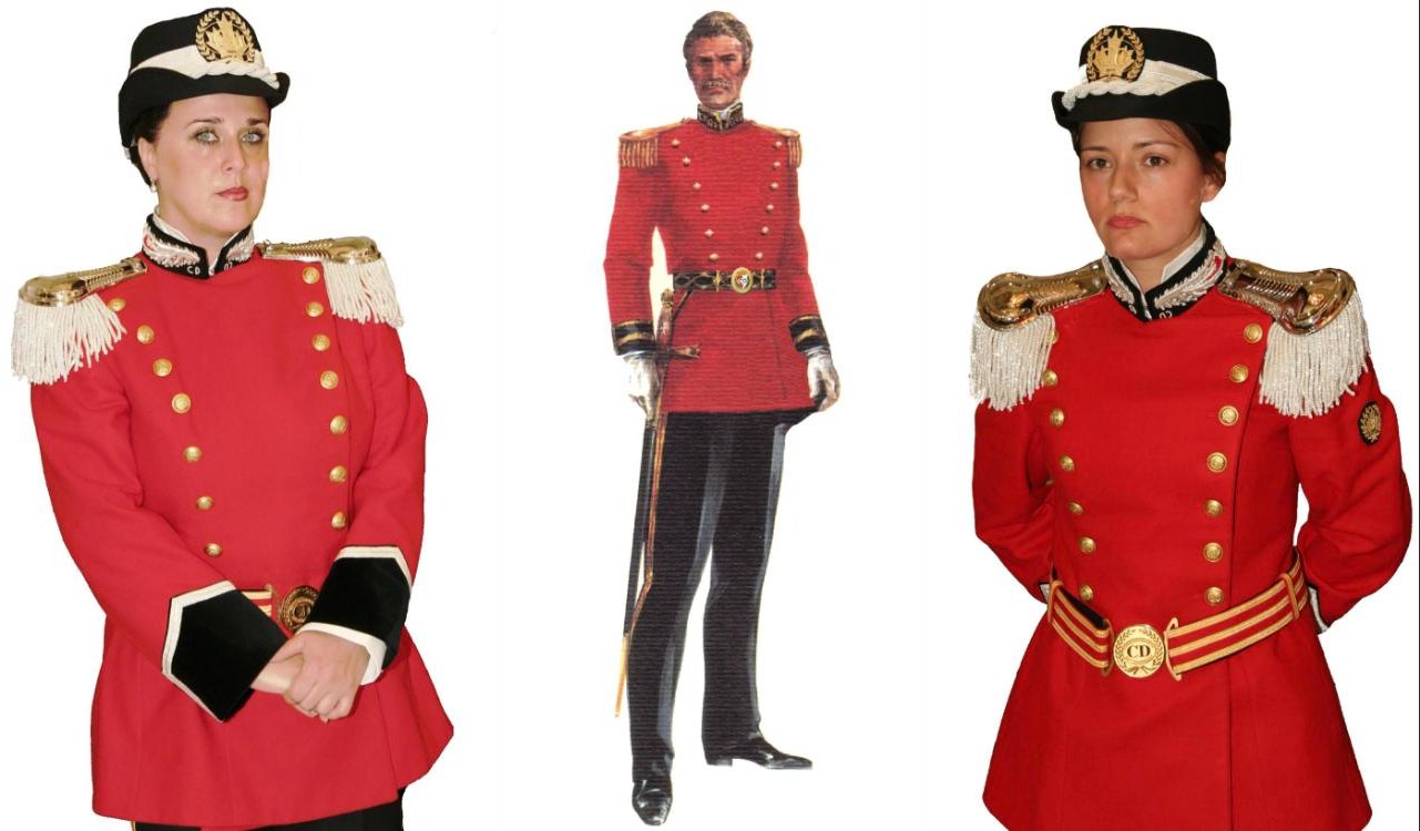Red ceremonial uniforms of the Diplomatic Correspondents